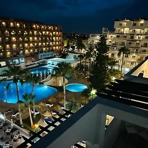 Bahia Serena (adults Only) Lägenhetshotell
